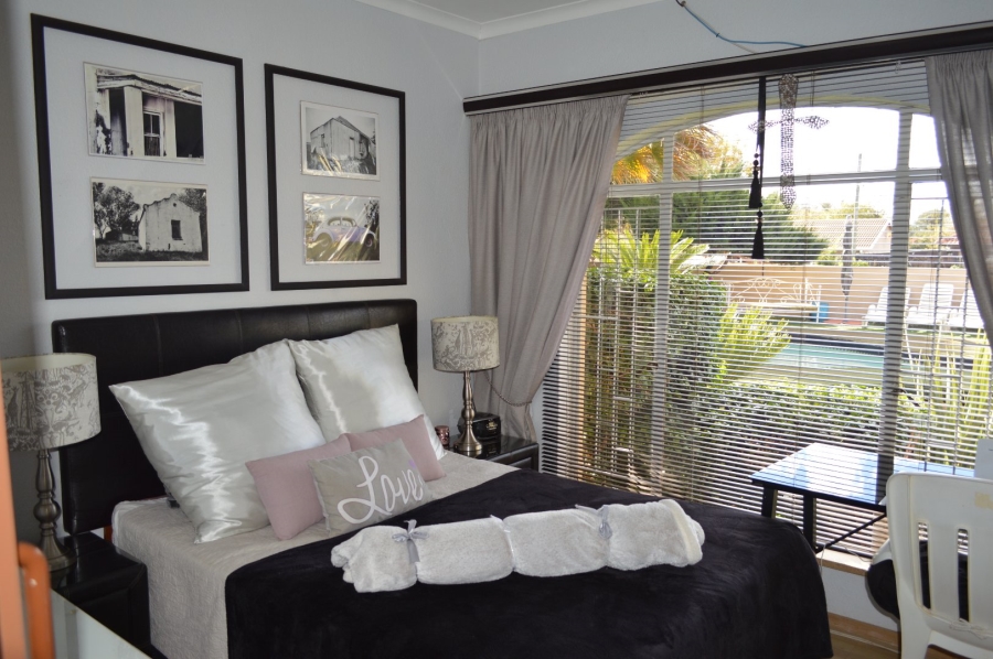 3 Bedroom Property for Sale in Meiringspark North West